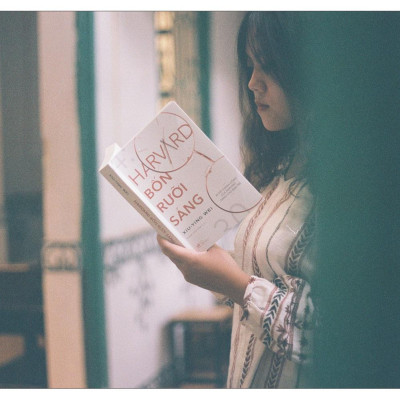 Sách Nhã Nam - Harvard Bốn Rưỡi Sáng - Nhã Nam