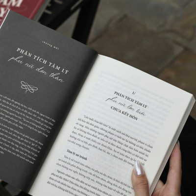 Sách Tâm Lý Tính Nữ: Hiểu Phụ Nữ, Hiểu Cả Thế Giới  - Bản Quyền