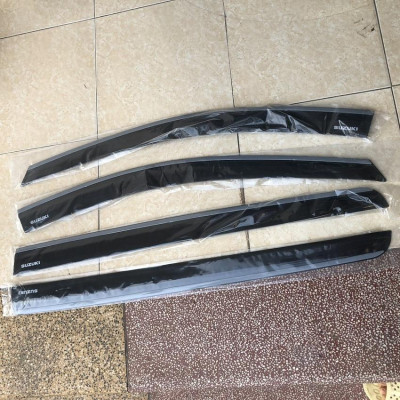 Vè Che Mưa Ô Tô SUZUKI XL7 Ertiga Chỉ Inox 