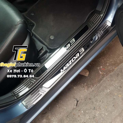 Bộ Ốp bậc cửa, Nẹp bước chân Mazda 3 2015-2019 vân Carbon