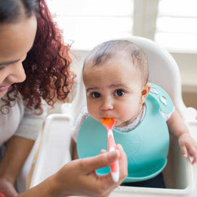 [ TF008 ] Bộ 6 thìa ( muỗng ) ăn dặm đầu mềm dành cho nướu nhạy cảm - Dr.Brown