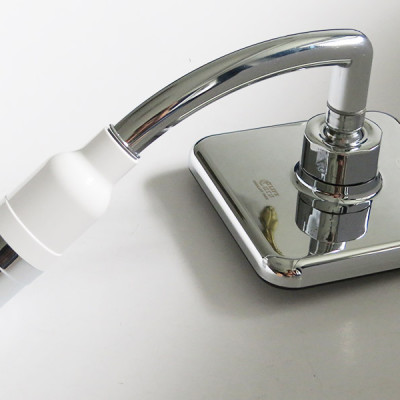 Tay sen siêu tăng áp mặt vuông, lõi lọc Vitamin C Eurolife EL-H145 (Trắng bạc)