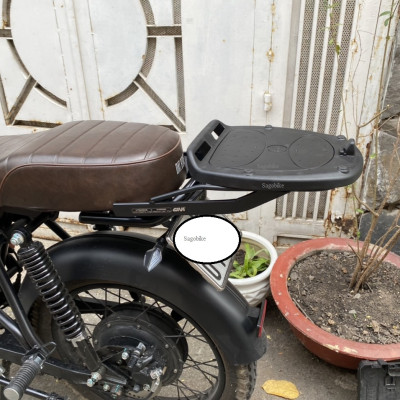 Thùng Givi B27NT gắn cho xe máy điện Datbike Weaver 200, bộ thùng bao gồm baga gắn cho Datbike