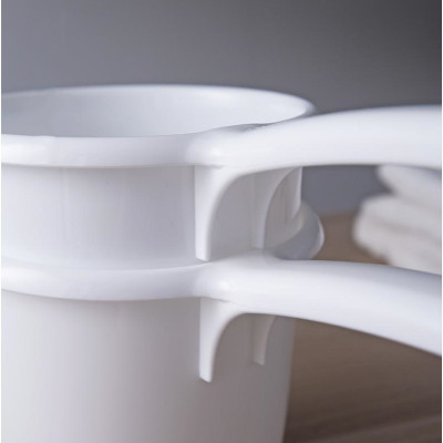 Combo gáo nước 1.3L + vỉ 5 chiếc móc treo quần áo - made in Japan