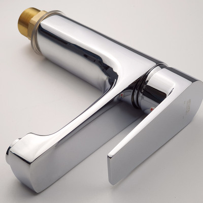 Vòi Lavabo nóng lạnh Eurolife EL-9002 (Trắng bạc)