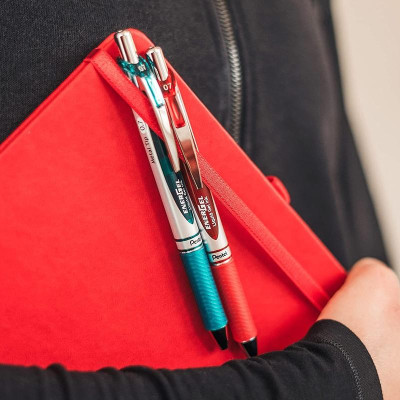 Bút Bi Nước Bấm Pentel 0.7mm - BL77