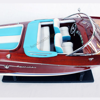 Mô hình tàu Riva Aquarama 50cm (Nệm xanh trắng)