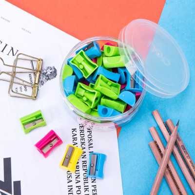 Gọt Chì Mini Deli - Xanh Lá/Xanh Dương/Hồng/Vàng - Combo 5 Chiếc Màu Ngẫu Nhiên - E0531