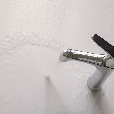 Vòi Lavabo nóng lạnh Đồng mạ Chrome Eurolife EL-7002 (Trắng bạc)