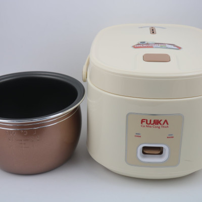 Nồi Cơm Điện Lòng Niêu FUJIKA FJ-NC1818 (1.8 lít) - Màu Ngẫu Nhiên - Hàng Chính Hãng