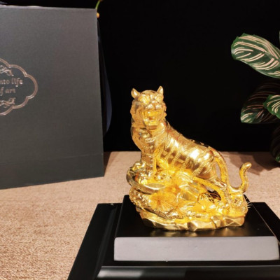 Tượng Hổ Dát Vàng 24K(24x20x16 cm) MT Gold Art- Hàng chính hãng, trang trí nhà cửa, phòng làm việc, quà tặng sếp, đối tác, khách hàng, tân gia, khai trương 