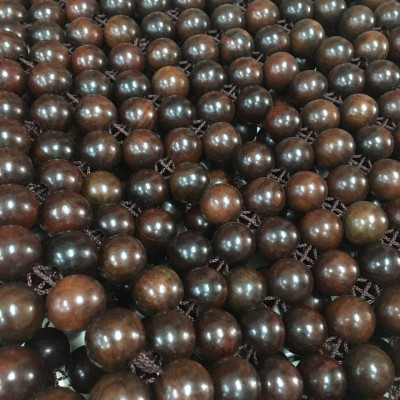 Đệm Lót Ghế Xe Ô Tô Hạt Gỗ Mun Cao Cấp Hạt 18ly ( Mian.vn )