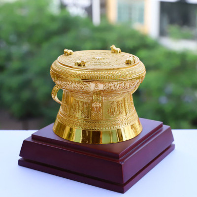 Trống Đồng mạ vàng 24K 
