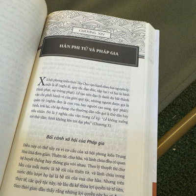 (Bìa cứng) LƯỢC SỬ TRIẾT HỌC TRUNG HOA - A SHORT HISTORY OF CHINESE PHILOSOPHY Fung Yu-lan – IRED Books