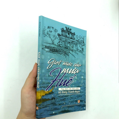 Giọt Mực Của Mưa Huế