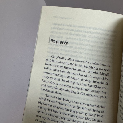 TRONG VÔ VÀN - Dạ Ngân – Tao Đàn – NXB Hội Nhà Văn