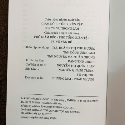 Giáo Trình Triết Học Mác - Lênin (Dành Cho Bậc Đại Học Hệ Không Chuyên Lý Luận Chính Trị)- Bản mới 2024