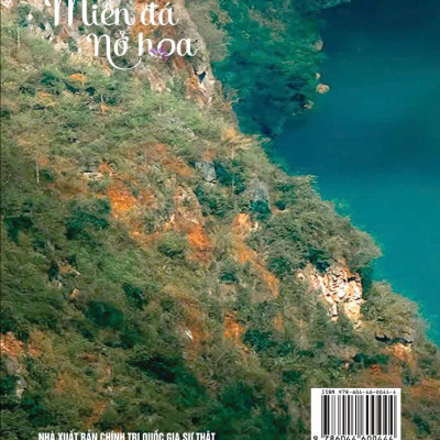 Hà Giang - Miền đá nở