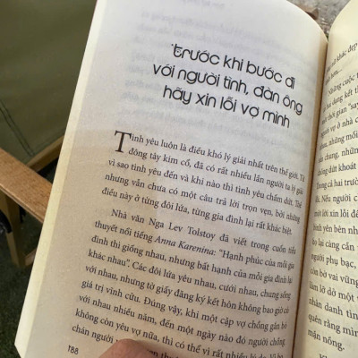 ĐÀN BÀ PHÙ PHIẾM – Hà Thanh Vân – Hanoibooks 