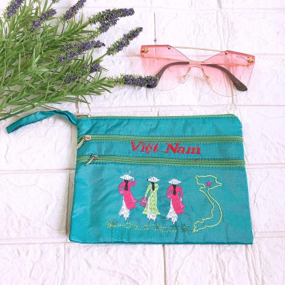 (Siêu Sale) Ví lụa thêu cô gái Việt Nam