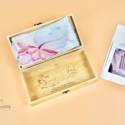 Khăn Lụa Thủy Ấn Hoa Sen - Tinh Hoa Quà Việt - SenSilk TA1