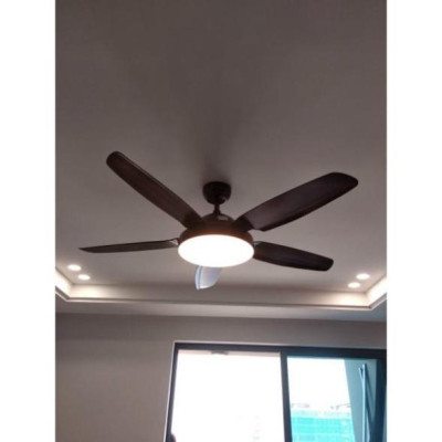BH 5 năm  quạt trần trên nhà đèn hiện đại, nguyên nhân DC lõi đồng phối hợp LED 3 màu AS, đảo chiều hút ẩm, ĐK không chạ