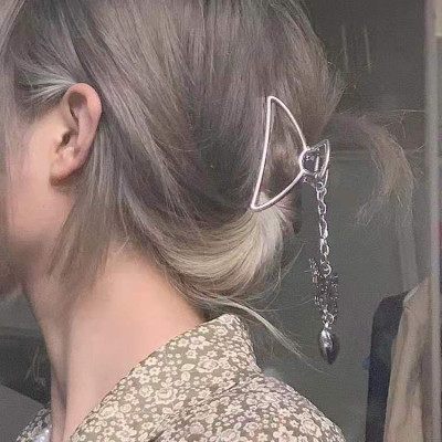 Kẹp tóc cánh bướm thời trang nữ