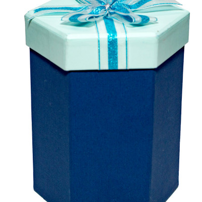 HỘP QUÀ LỤC GIÁC L010 - 10.5 X 15.5 CM - GIAO NGẪU NHIEN