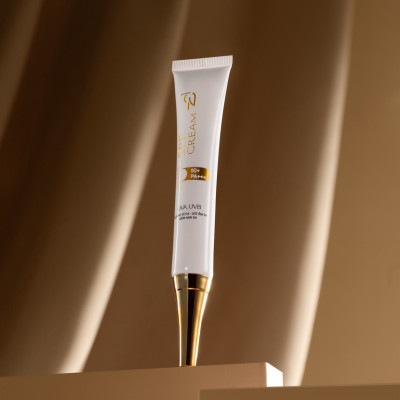 Kem Chống Nắng Collagen X3 Mỹ Phẩm Đông Anh Chính Hãng 20g Nâng Tông Dưỡng Ẩm Trắng Da Spf 50+++