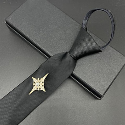 Cà vạt 6cm dây kéo màu đen kẻ tăm trơn đính thoi đá vàng thiết kế mẫu mới t4/2024