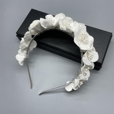 Băng đô cài tóc hoa đất sét trắng thủ công 3d dễ thương cho cô dâu