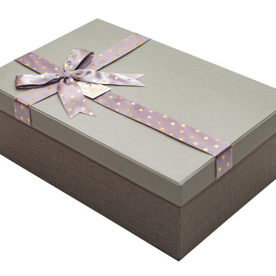 Hộp quà Chữ nhật C216 - 29,5 x 19,5 x 9,5cm - Giao màu ngẫu nhiên