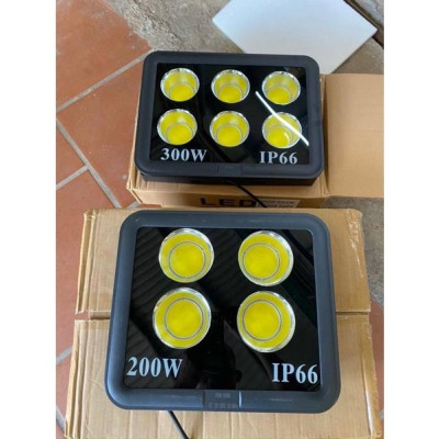 Đèn pha LED chiếu sâu (Pha cốc) 300W COB