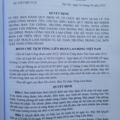 Sách Luật Công Ðoàn 2024 – Những Quy Định Mới Về Tiêu Chuẩn, Chế Độ Chi Tiêu Và Quản Lý Tài Chính, Tài Sản Trong Công Đoàn - V2553T