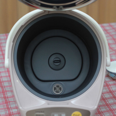 Bình Thủy Điện Panasonic NC-EG4000CSY 4 Lít - Xuất xứ Thái Lan - Dung tích 4L, Công suất 700W, Ruột bình phủ carbon hạt nổi, Chức năng hẹn giờ và tẩy cặn- Hàng Chính Hãng - Bảo Hành 12 Tháng