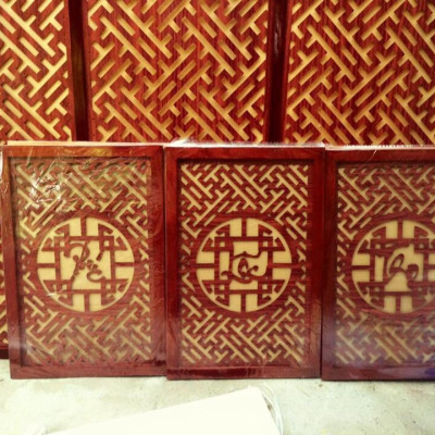 Bộ bàn thờ chung cư bằng gỗ sồi + ám khói + chữ phúc hay hoa văn bất kỳ 