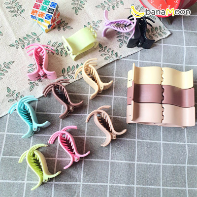Kẹp tóc càng cua BanaMoon 5 răng nhám màu đen siêu bền PK22-3-001-1