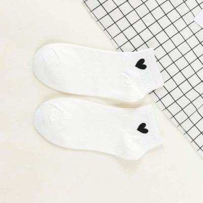 Combo 5 đôi tất trái tim thời trang, năng động (giao màu ngẫu nhiên)