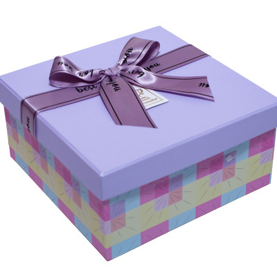 Hộp Quà Vuông  V026 Phượng Hoàng 14 x 14 x 7 cm- Giao mẫu ngẫu nhiên