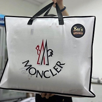 Chăn lông vũ siêu cấp Moncler 200x230cm Hàng chính hãng