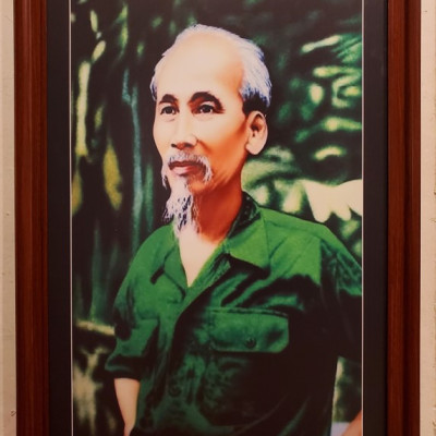 Tranh in dầu cao cấp - Bác Hồ (mặc áo bộ đội)