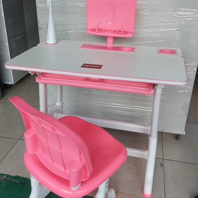 Bộ bàn Juno Sofa học sinh tiểu học chống gù, chống cận, điều chỉnh chiều cao thấp và tặng kèm đèn led