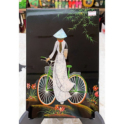 Tranh sơn mài - CÔ GÁI ÁO DÀI VIỆT NAM - Cẩn trứng chìm cao cấp