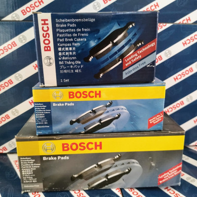 Bố Thắng Trước Ford Transit (2000-2006) - Bosch BP 4047