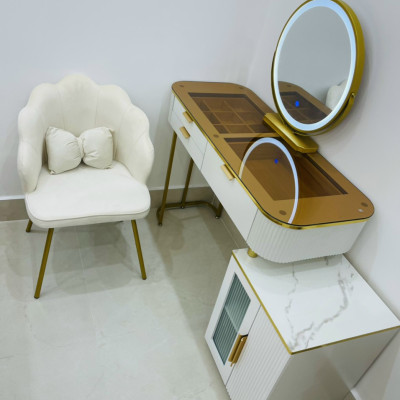 Bộ bàn ghế trang điểm nhập khẩu Tundo