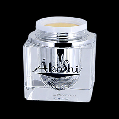 KEM AKOSHI DƯỠNG TRẮNG LÀM MỜ NÁM, TÀN NHANG VÀ NGĂN NGỪA LÃO HÓA