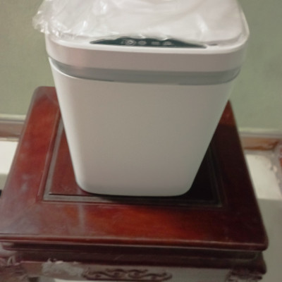 Thùng Rác Thông Minh Cao Cấp Nhựa ABS - GODDARD - Nhập Khẩu Trực Tiếp - Dùng Cho Các Căn Hộ Cao Cấp, Phòng VIP, Khu Nghỉ Dưỡng Cao Cấp, Nhà Có Trẻ Em, Người Già, Người Tàn Tật, Người Bệnh- Hàng Siêu Cao Cấp