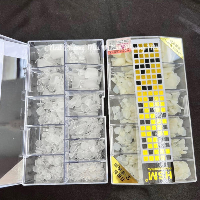 Hộp 500 Móng Úp Chân HSM Nhựa Dẻo Làm Nail, Siêu Bám Keo, Trong Suốt Và Trắng Đục Chất Lượng Cao, Tiện Lợi Cho Tiệm Nail giả