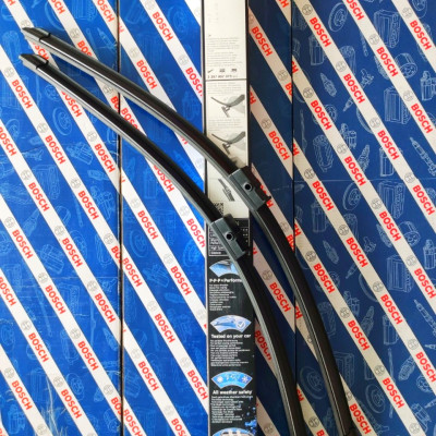 BỘ GẠT MƯA BOSCH AEROTWIN EURO SET PORSCHE CAYENNE (2011-2017) VW TOUAREG (2014-2018) - 26X26 (7079)