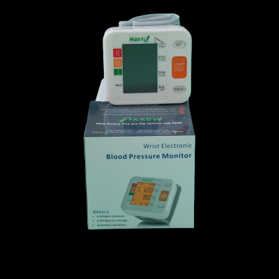 Máy đo huyết áp cổ tay kỹ thuật số Tiếng Việt - Maxvi BSX312 (X3)